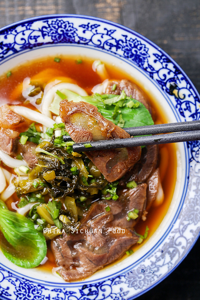 Beef shank noodles