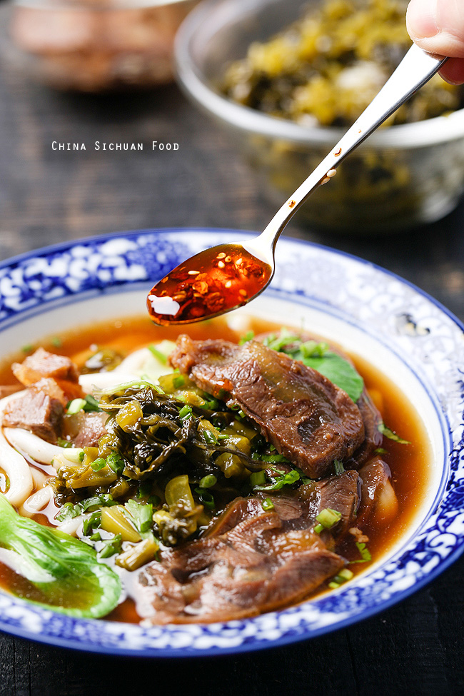 Beef shank noodles