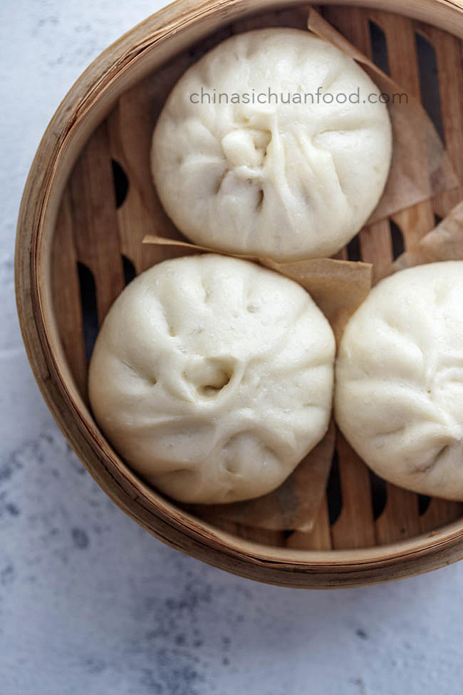 Steamed bbq pork buns|chinasichuanfood.com