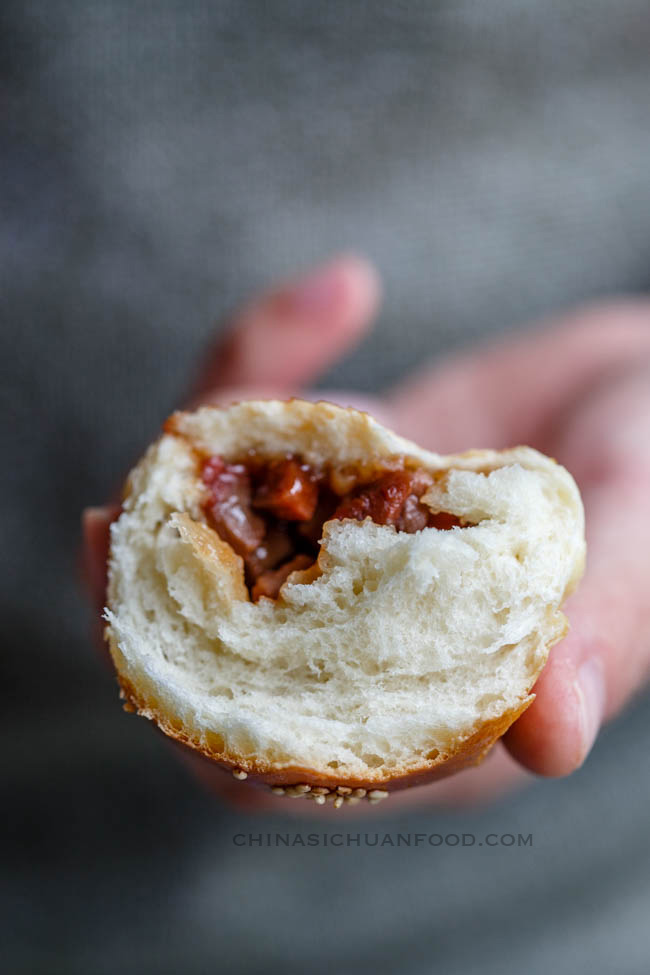 baked char siu bao | chinasichuanfood.com