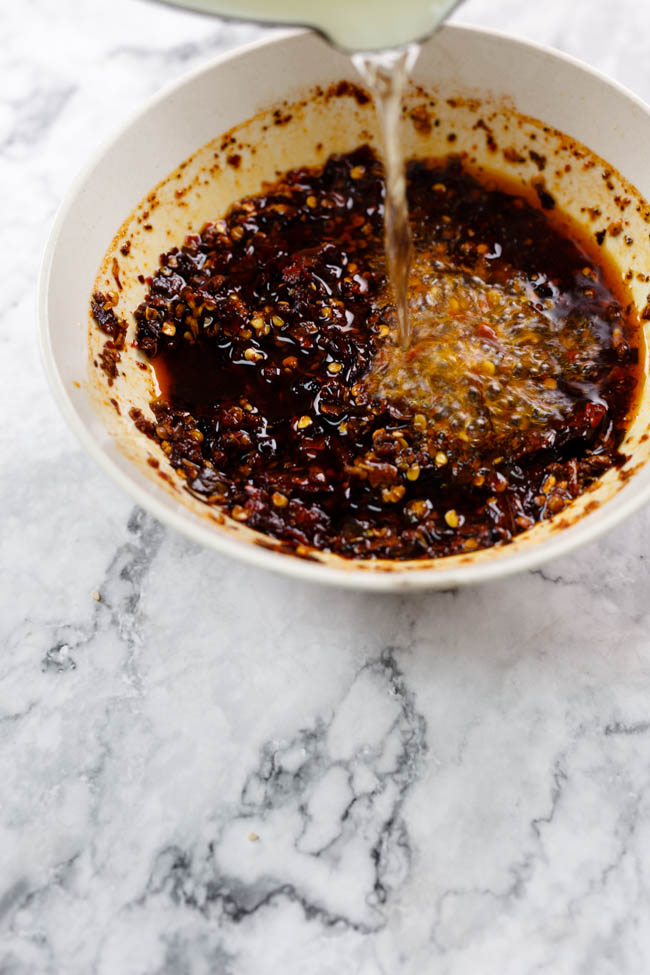 Chili oil|chinasichuanfood.com