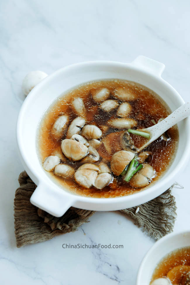 Chinese Button Mushroom Soup