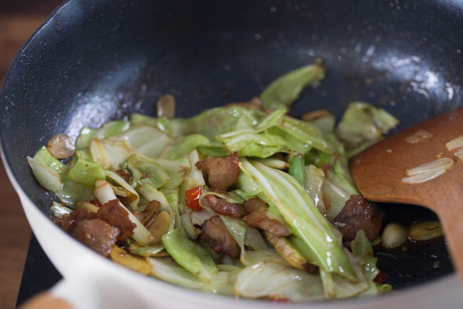 Dry Pot Cabbage|chinasichuanfood.com