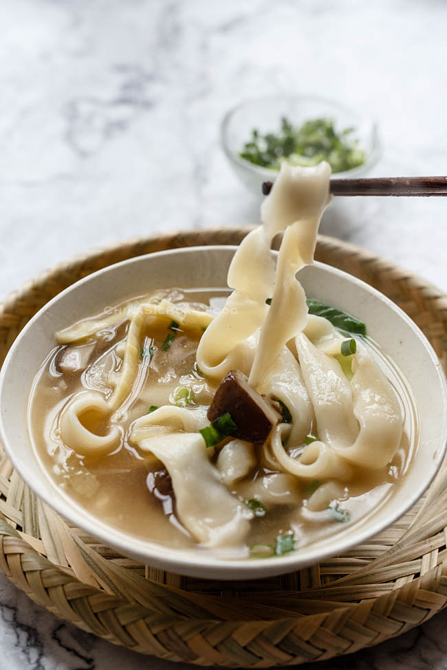 vegetable noodle soup | chinasichuanfood.com