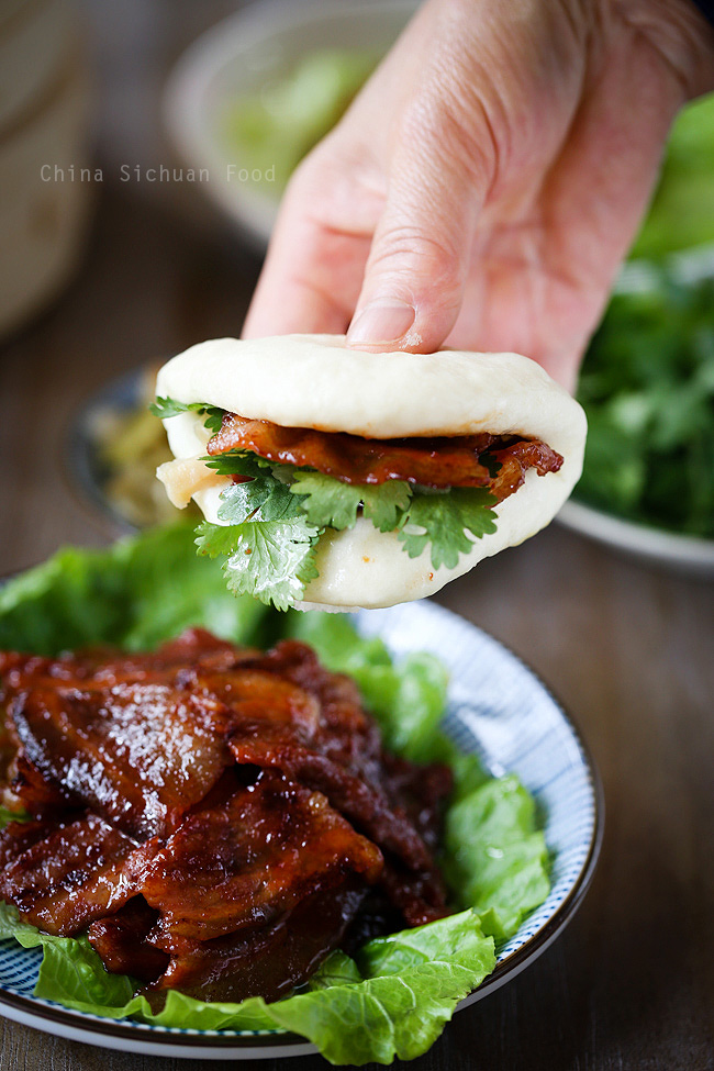 Hoision Pork With steamed buns