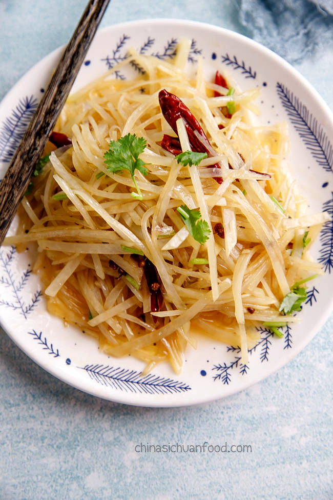 hot and sour shredded potatoes|chinasichuanfood.com