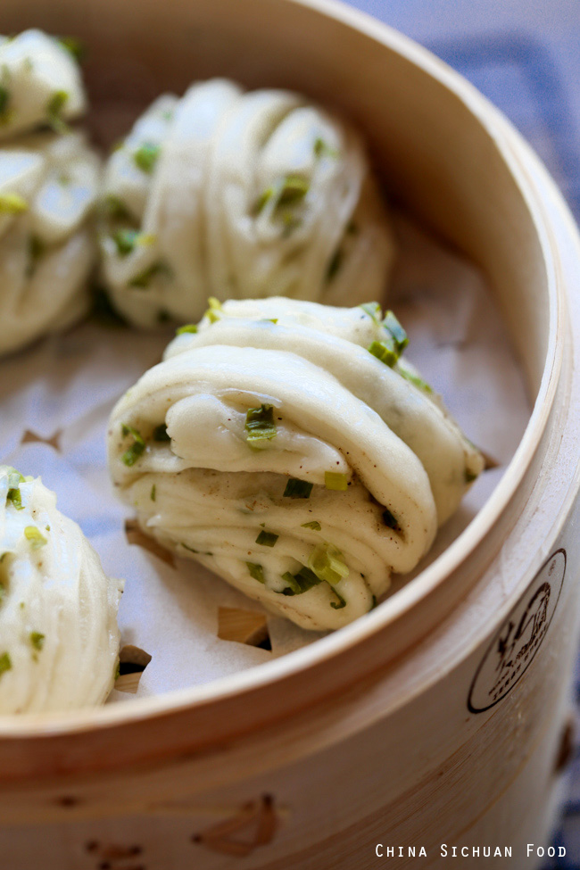 Steamed Scallion Buns-Hua Juan