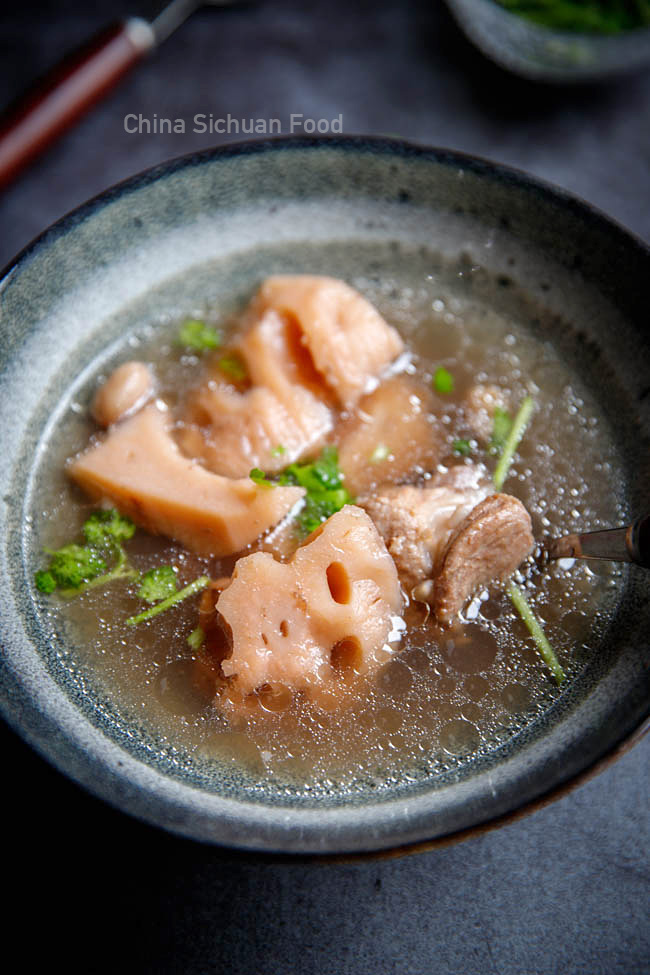 lotus root soup with pork ribs|chinasichuanfood.com