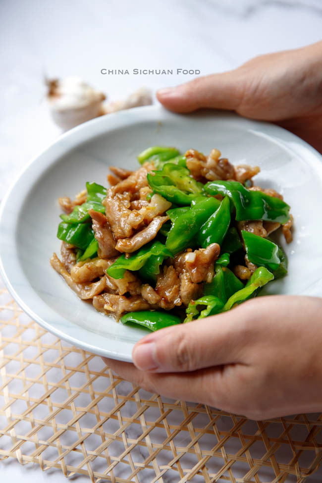 pork and pepper stir fry|chinasichuanfood.com