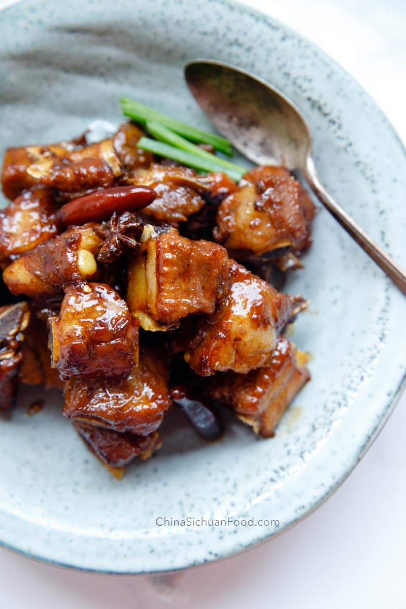 Red braised pork ribs|chinasichuanfood.com