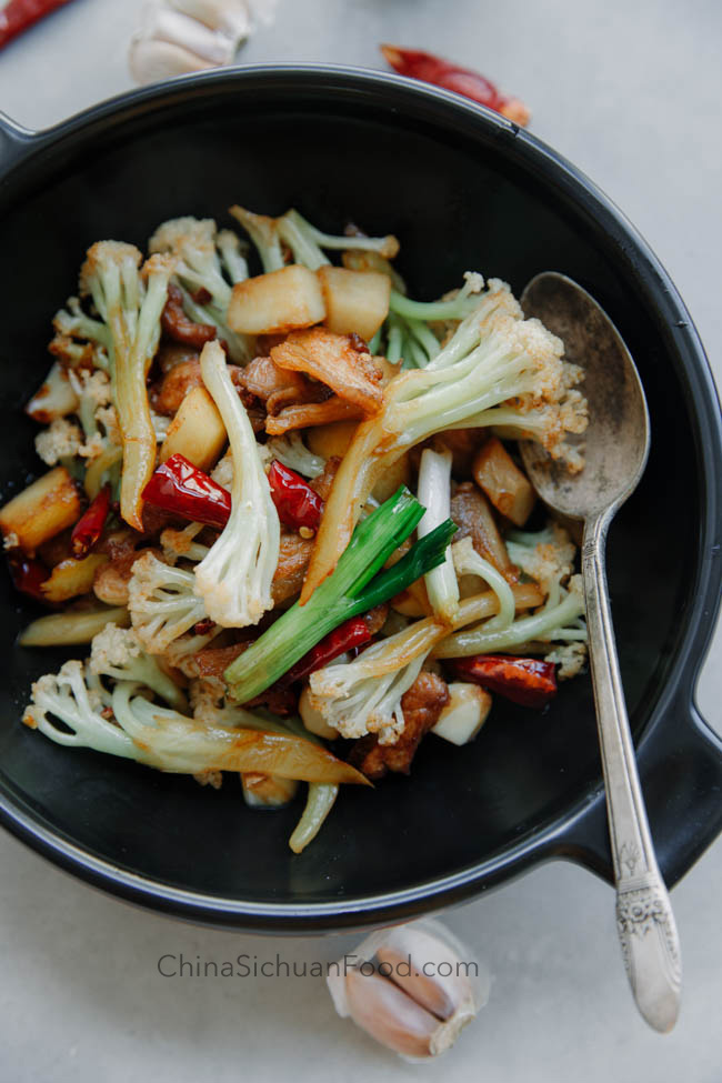 Sichuan style cauliflower stir fry|Chinasichuanfood.com