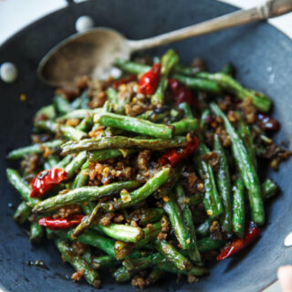 Sichuan dry fried green beans|chinasichuanfood.com