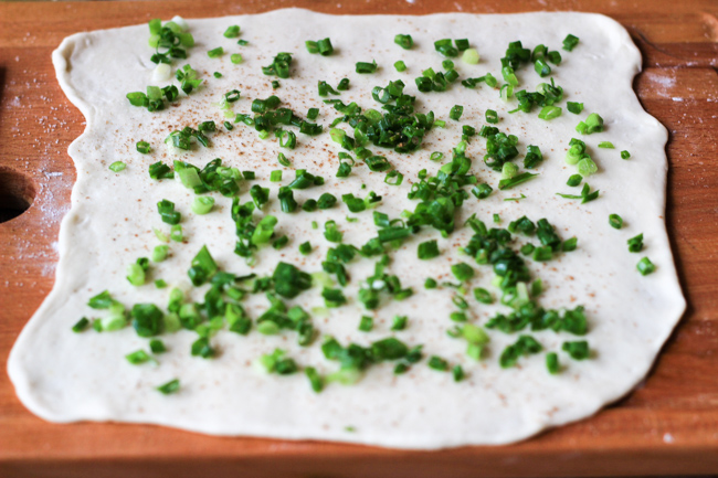 Steamed scallion buns steps