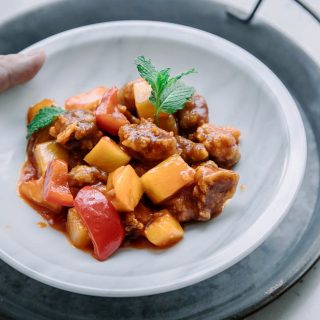 sweet and sour pork|chinasichuanfood.com