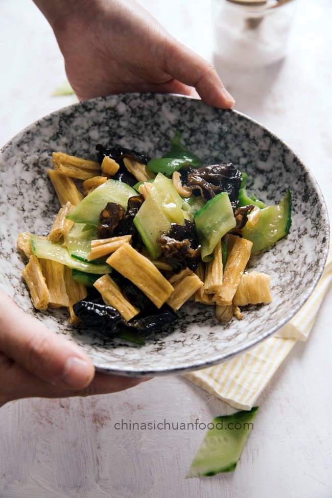 Tofu skin stir fry|chinasichuanfood.com