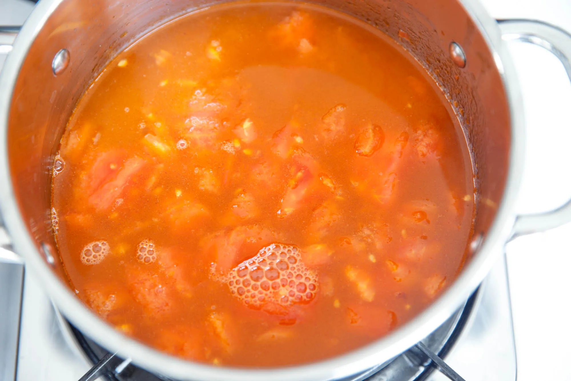 tomato and egg drop soup|chinasichuanfood.com