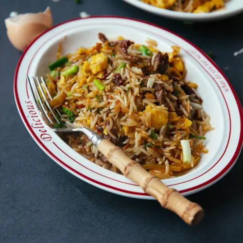 beef and mustard green fried rice | chinasichuanfood.com