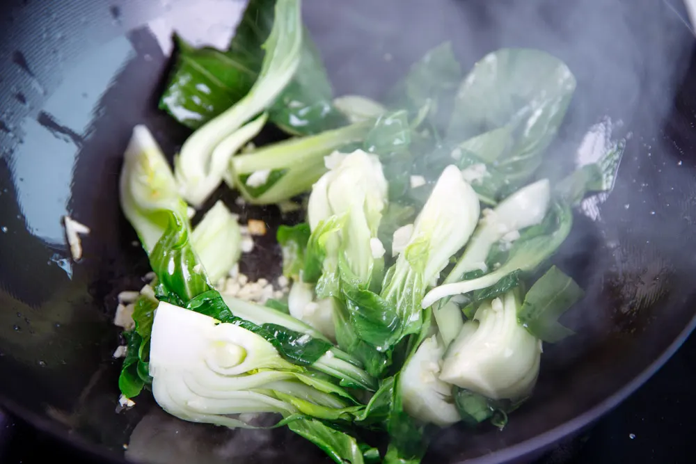 bok choy stir fry|chinasichuanfood.com