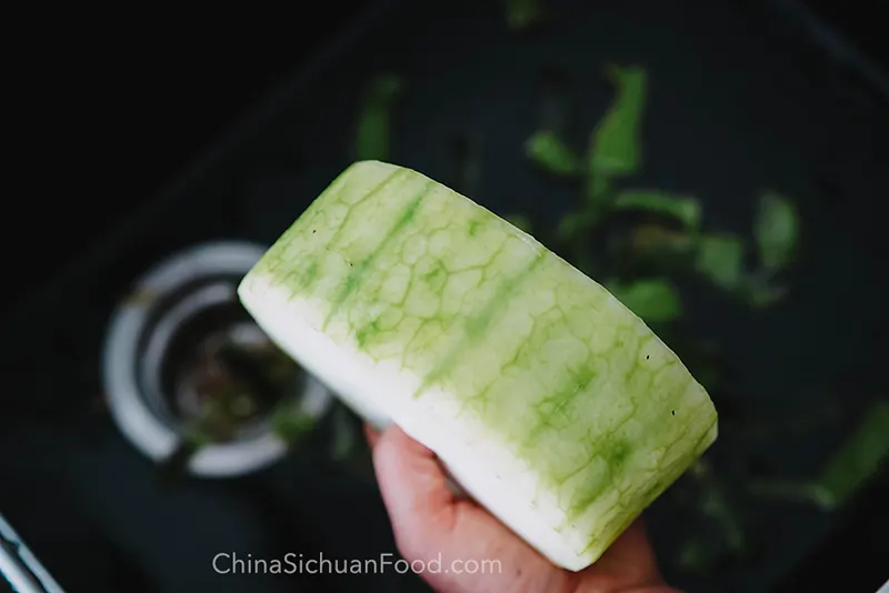 braised winter melon with minced pork|chinasichuanfood.com