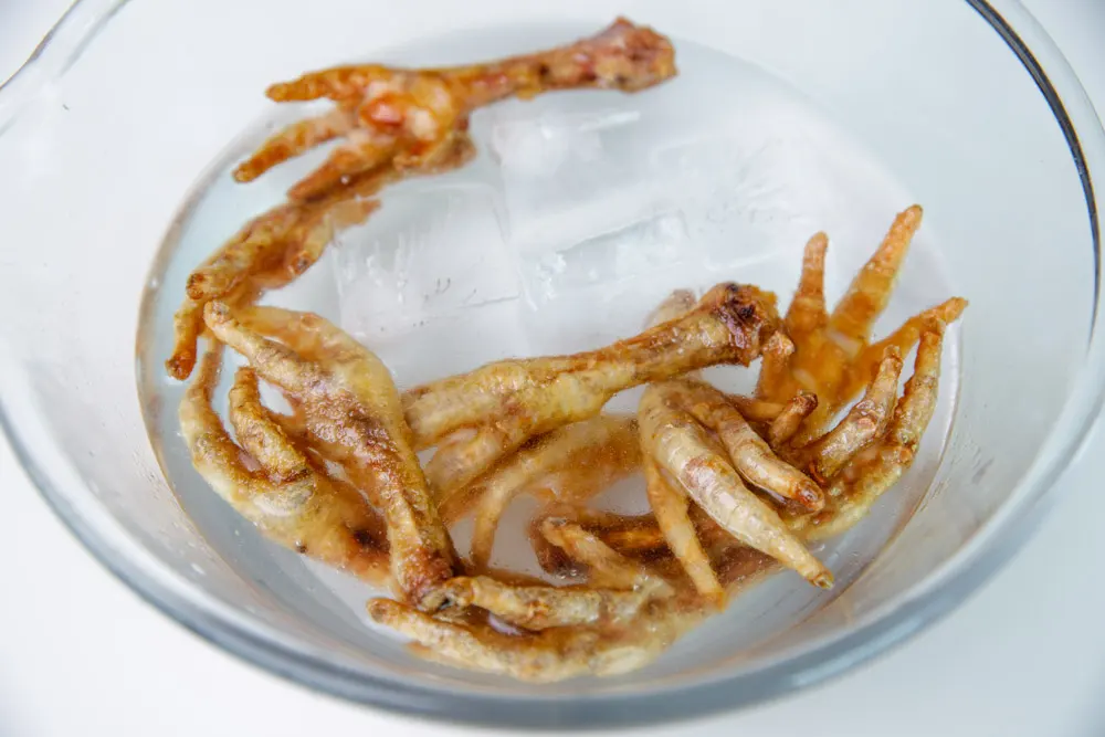 chicken feet|chinasichuanfood.com