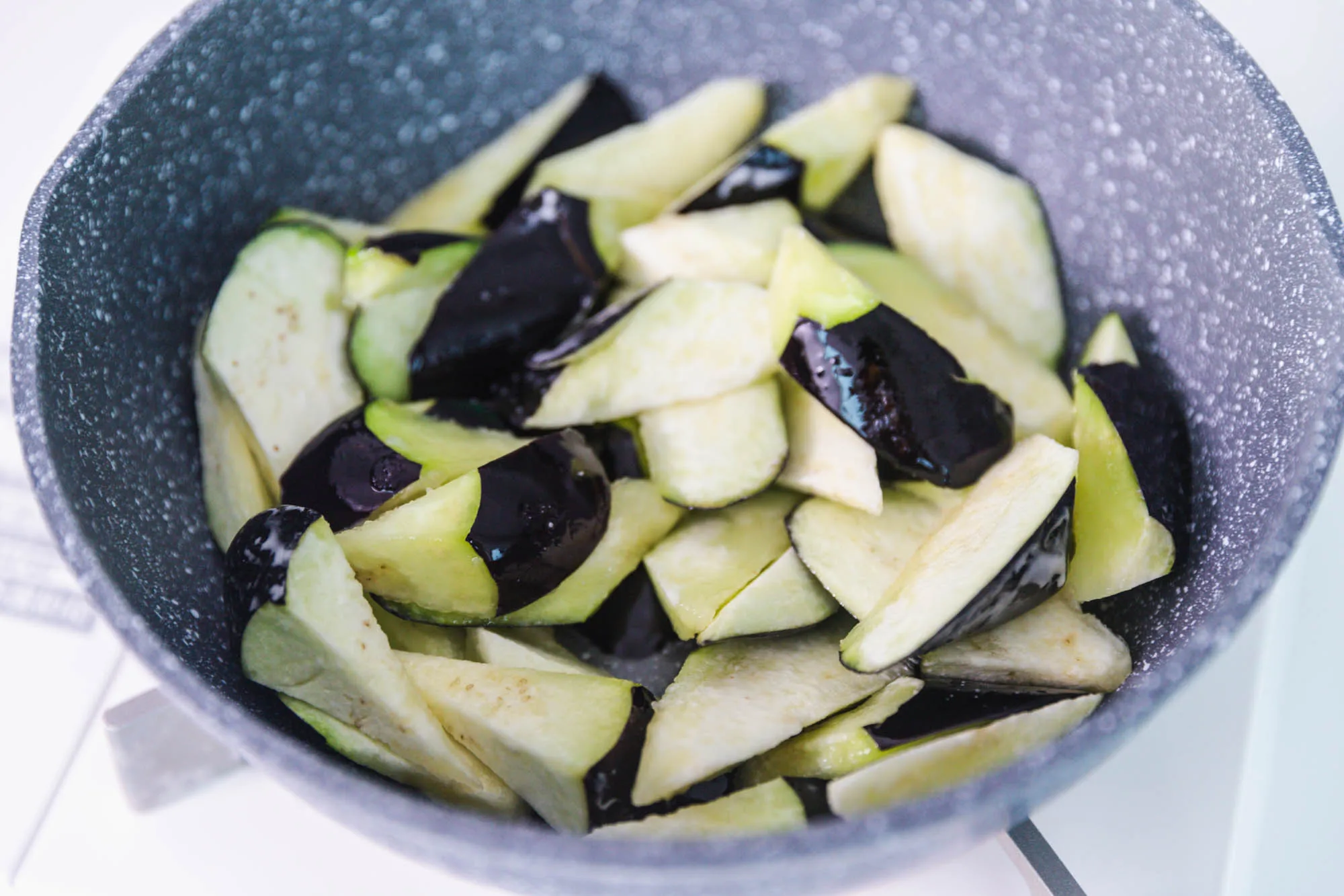 Chinese braised eggplants|chinasichuanfood.com