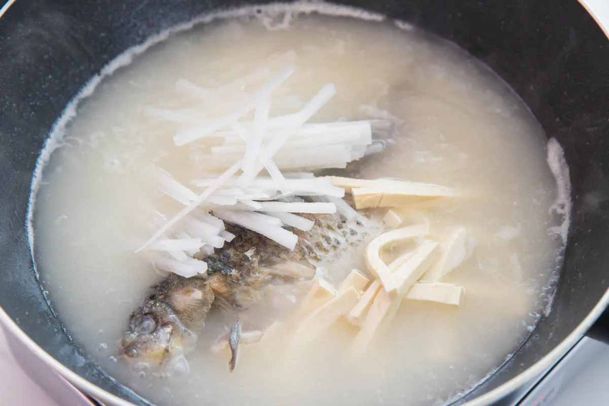 Chinese fish soup|chinasichuanfood.com