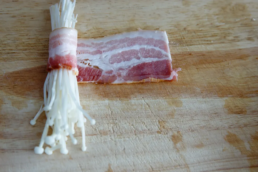 enoki mushroom wrapped by bacon|chinasichuanfood.co