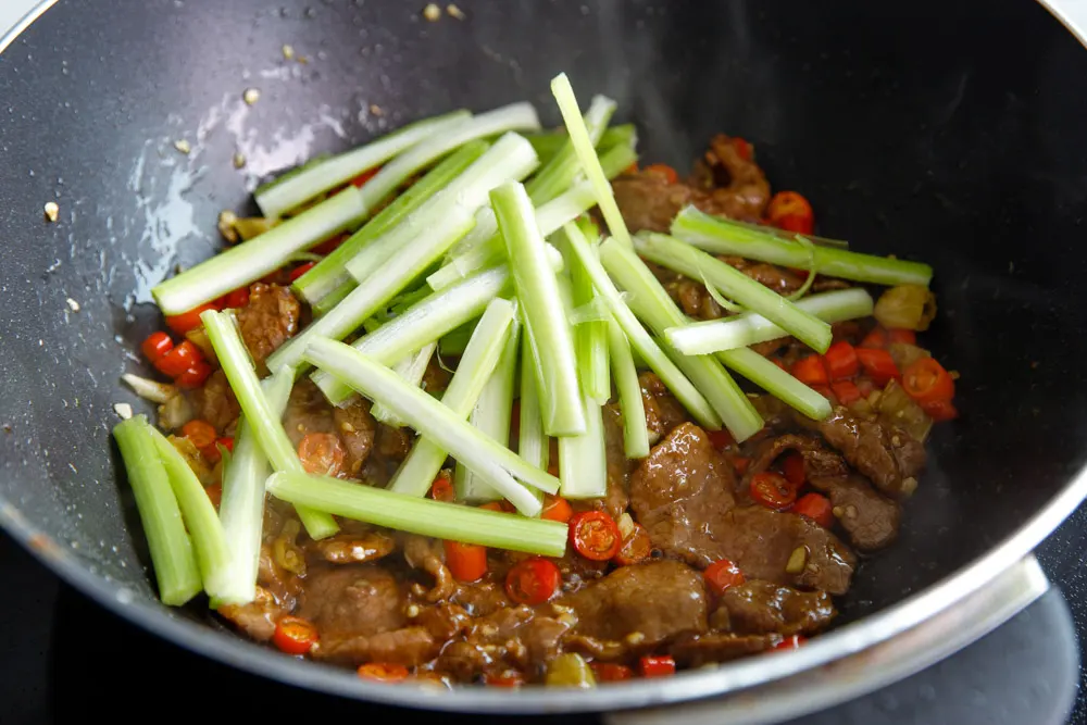 hunan beef stir fry|chinasichuanfood.com