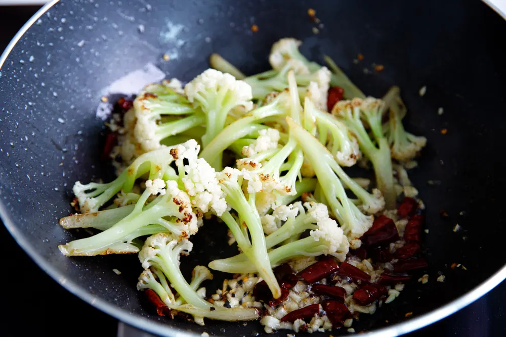 Kung Pao Cauliflower|chinasichuanfood.com