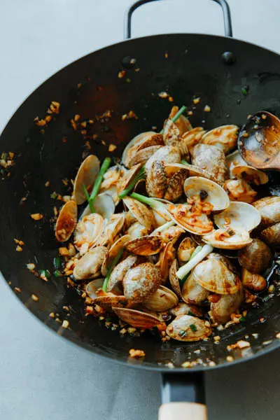 LaoGanMa Clams|Clams with Chili Sauce