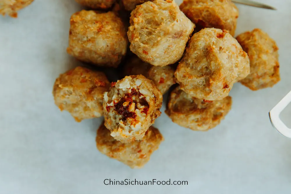 lotus root soup|chinasichuanfood.com