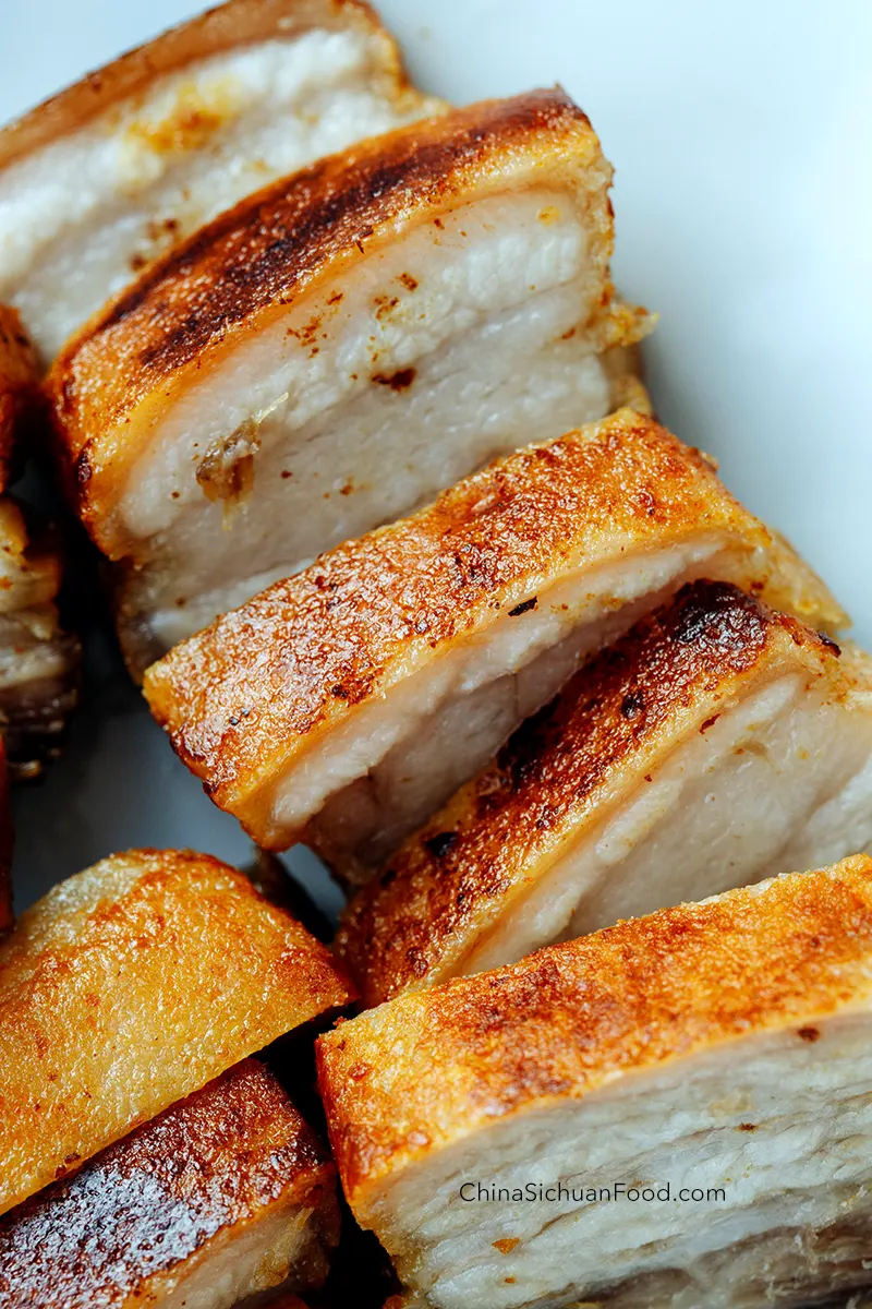 pan-fried crispy pork belly|chinasichuanfood.com