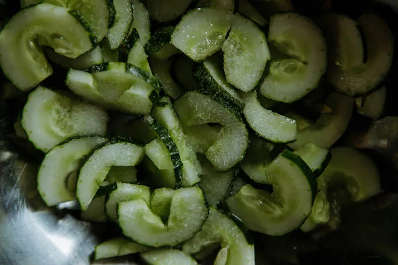 pork and cucumber stir fry|chinasichuanfood.com