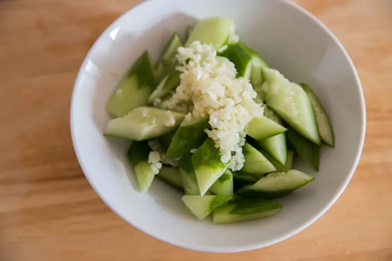 Chinese cucumber salad|chinasichuanfood.com