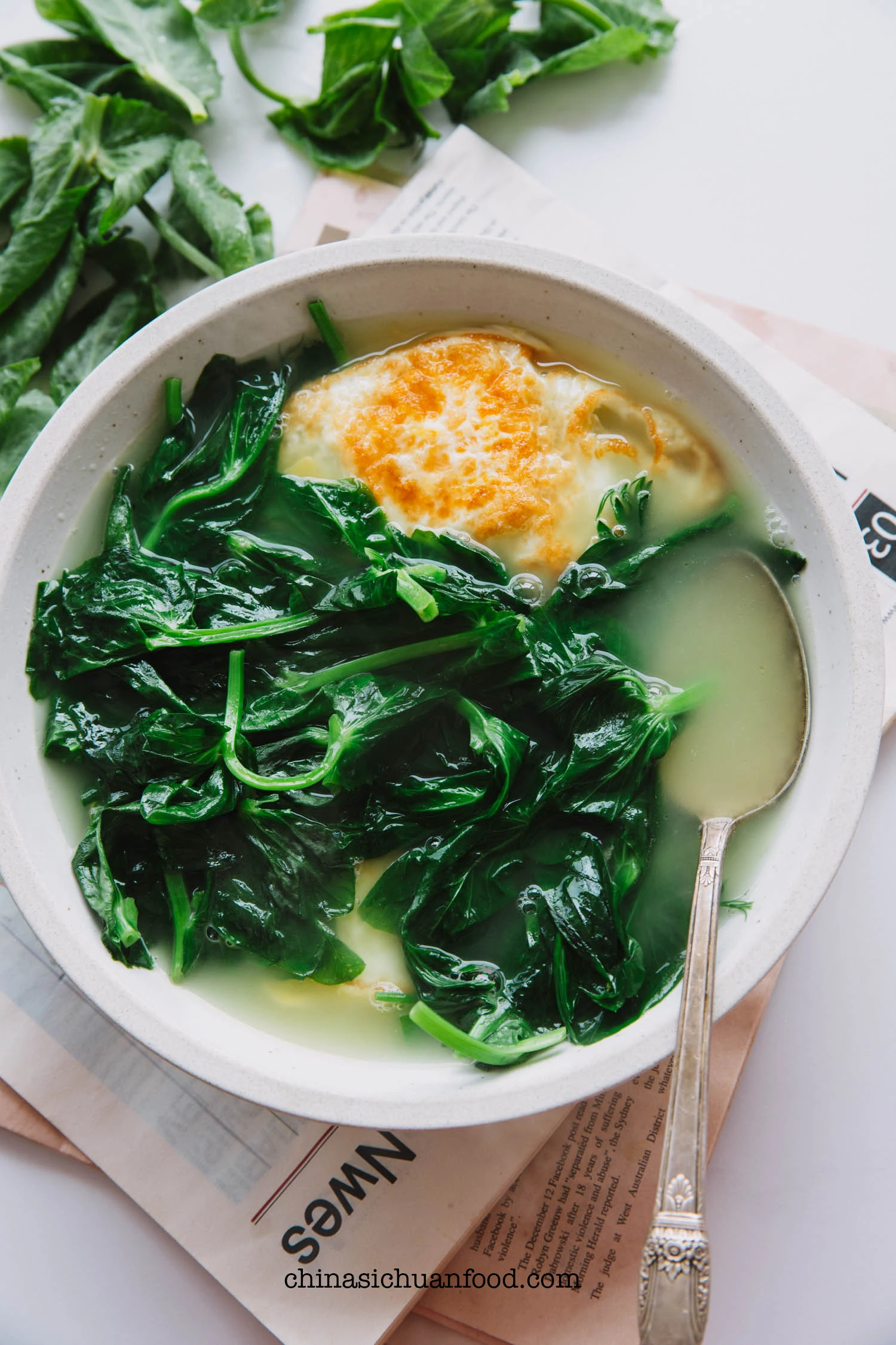 snow pea leaf soup | chinasichuanfood.com