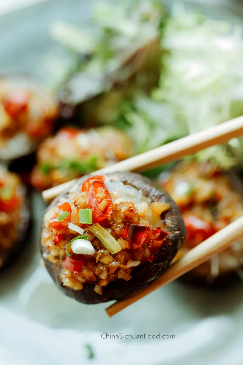 stuffed mushrooms with hot garlic sauce|chinasichuanfood.com