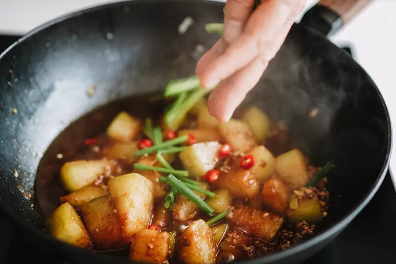 braised winter melon with minced pork|chinasichuanfood.com