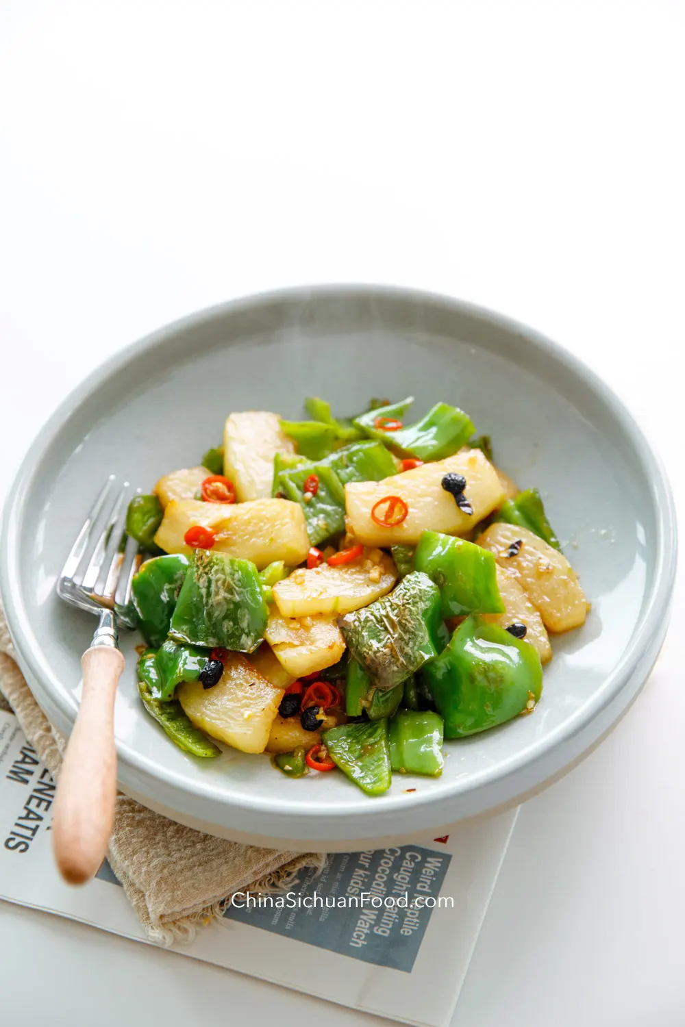 winter melon stir fry|chinasichuanfood.com